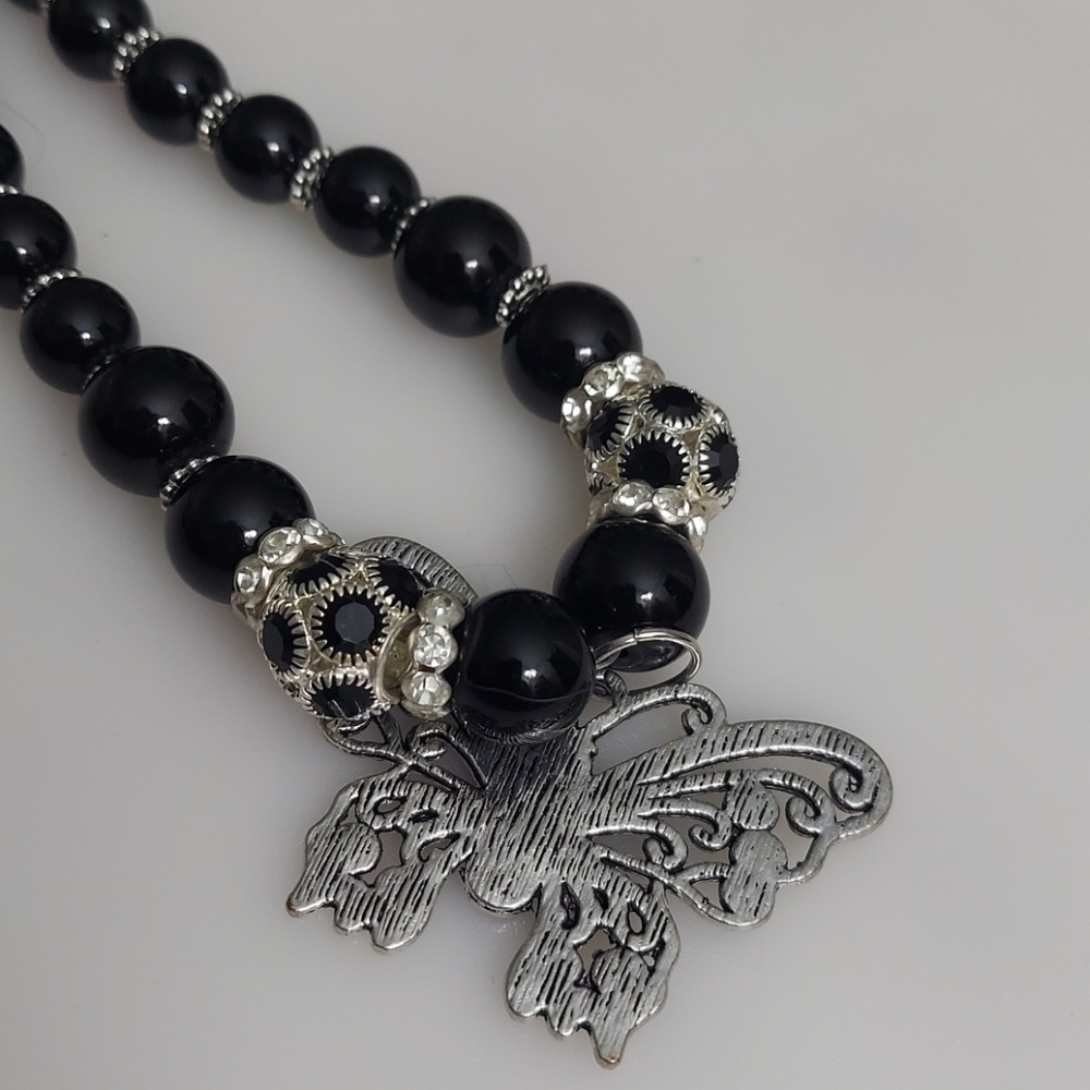 Butterfly necklace 🖤 - Picture 9 of 11
